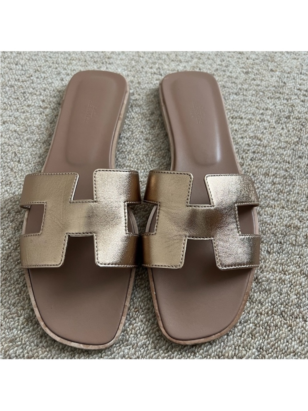 Authentic Hermes Metallic Rose Gold Oran Leather Slide Sandals Size 41 - Picture 9 of 11